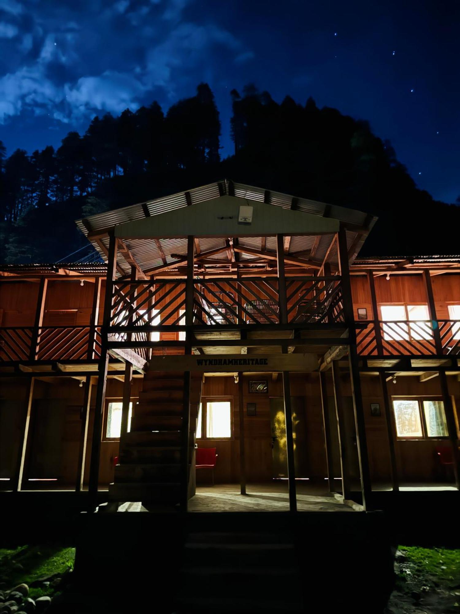 Wyndham Heritage Hotel & Resort Sharda Shardi Buitenkant foto